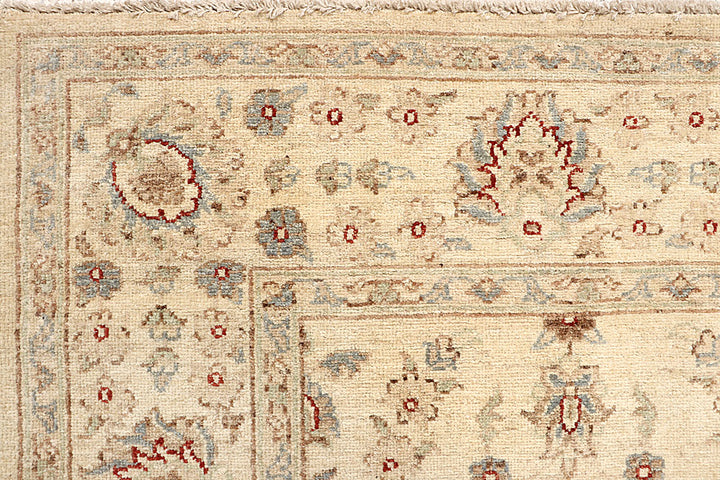Blanched Almond Ziegler 5' 8 x 7' 9 - No. 64510 - ALRUG Rug Store