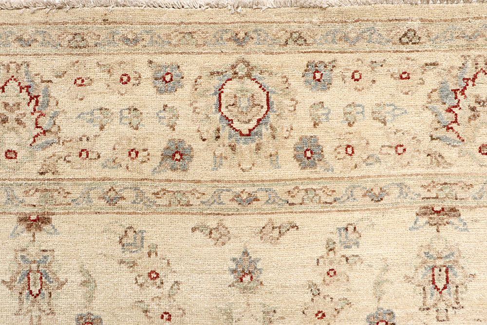 Blanched Almond Ziegler 5' 8 x 7' 9 - No. 64510 - ALRUG Rug Store
