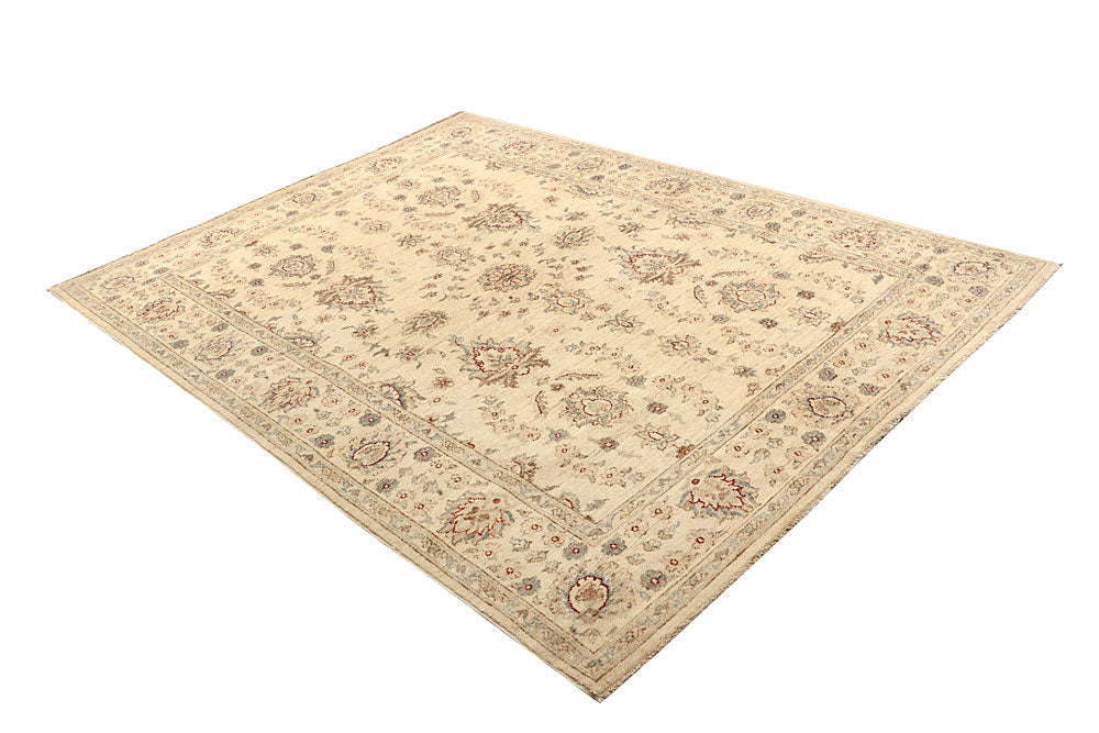 Blanched Almond Ziegler 5' 8 x 7' 9 - No. 64510 - ALRUG Rug Store