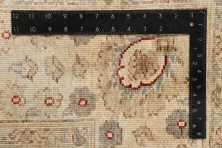 Blanched Almond Ziegler 5' 8 x 7' 9 - No. 64510 - ALRUG Rug Store