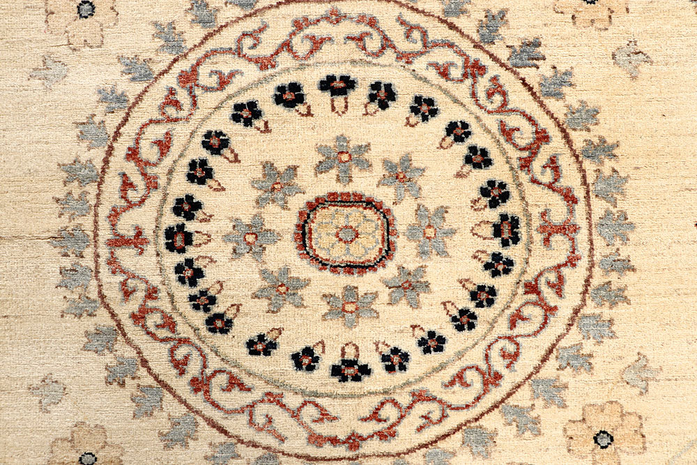 Blanched Almond Ziegler 5' 7 x 7' 9 - No. 64511 - ALRUG Rug Store