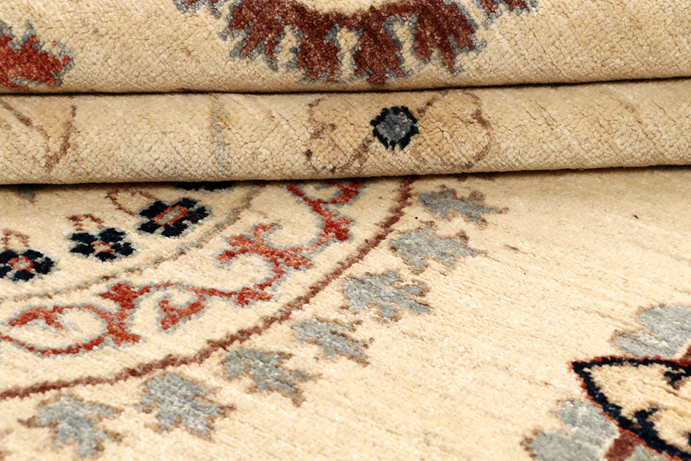 Blanched Almond Ziegler 5' 7 x 7' 9 - No. 64511 - ALRUG Rug Store