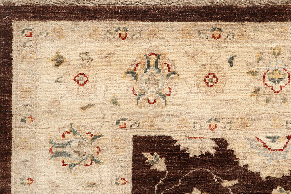 Blanched Almond Ziegler 5' 8 x 7' 9 - No. 64512 - ALRUG Rug Store