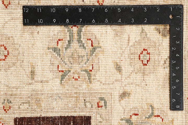 Blanched Almond Ziegler 5' 8 x 7' 9 - No. 64512 - ALRUG Rug Store