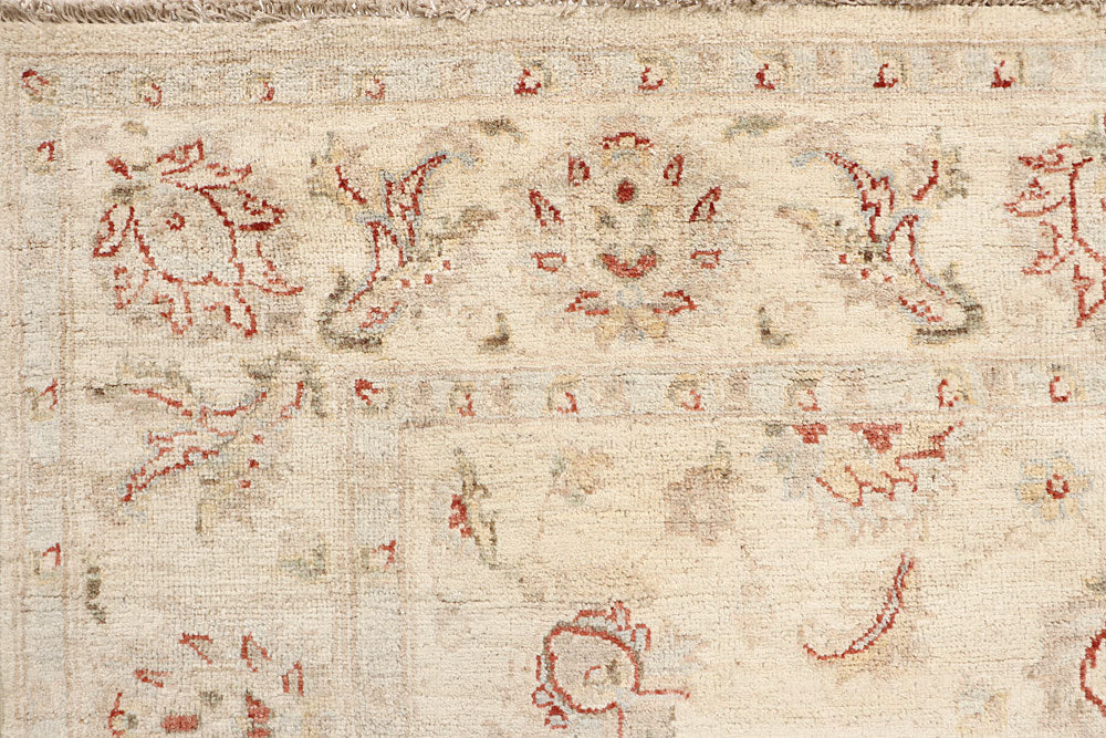 Blanched Almond Ziegler 5' 5 x 7' 11 - No. 64514 - ALRUG Rug Store