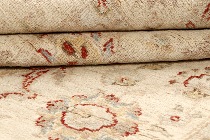 Blanched Almond Ziegler 5' 5 x 7' 11 - No. 64514 - ALRUG Rug Store