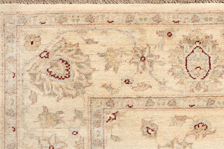 Blanched Almond Ziegler 5' 9 x 7' 10 - No. 64516 - ALRUG Rug Store