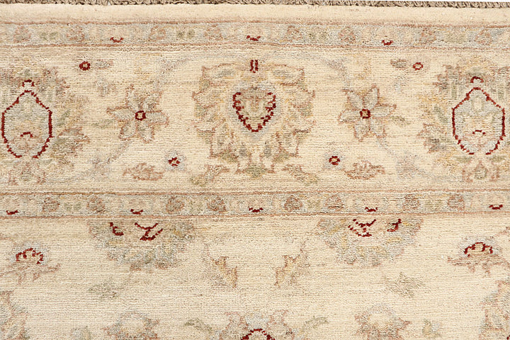 Blanched Almond Ziegler 5' 9 x 7' 10 - No. 64516 - ALRUG Rug Store