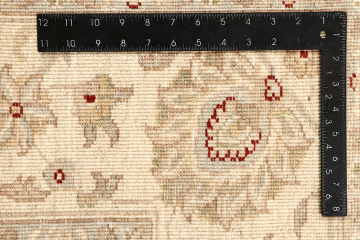 Blanched Almond Ziegler 5' 9 x 7' 10 - No. 64516 - ALRUG Rug Store