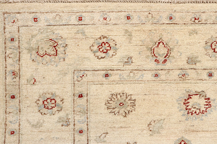 Blanched Almond Ziegler 5' 9 x 8' 2 - No. 64518 - ALRUG Rug Store