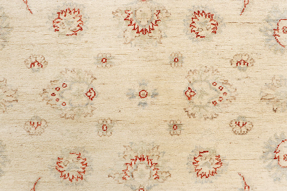 Blanched Almond Ziegler 5' 9 x 8' 2 - No. 64518 - ALRUG Rug Store