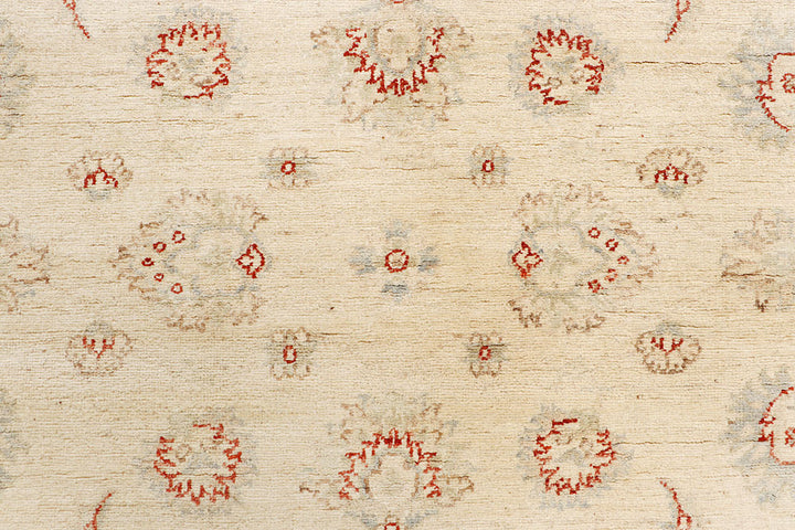 Blanched Almond Ziegler 5' 9 x 8' 2 - No. 64518 - ALRUG Rug Store