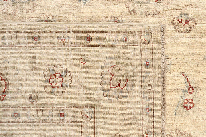 Blanched Almond Ziegler 5' 9 x 8' 2 - No. 64518 - ALRUG Rug Store