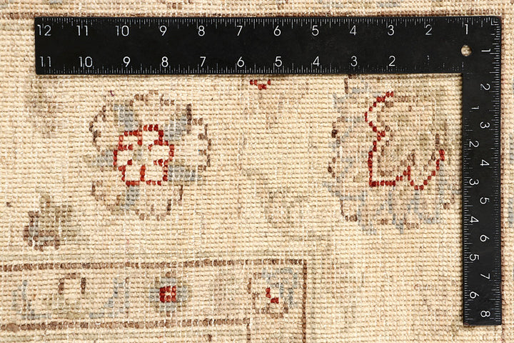 Blanched Almond Ziegler 5' 9 x 8' 2 - No. 64518 - ALRUG Rug Store