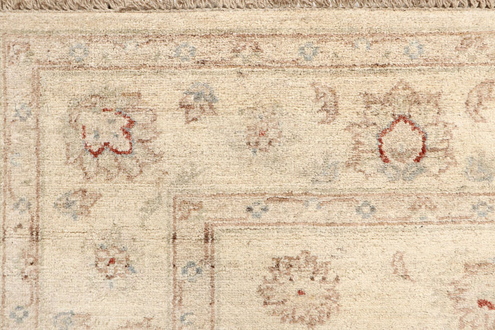 Blanched Almond Ziegler 5' 7 x 7' 11 - No. 64522 - ALRUG Rug Store