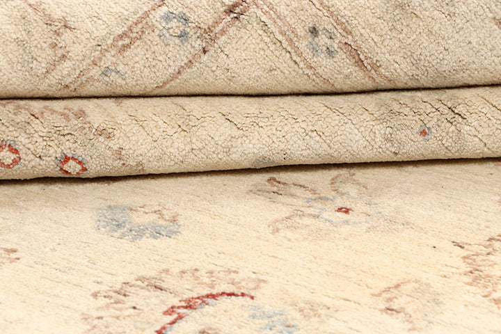 Blanched Almond Ziegler 5' 7 x 7' 11 - No. 64522 - ALRUG Rug Store