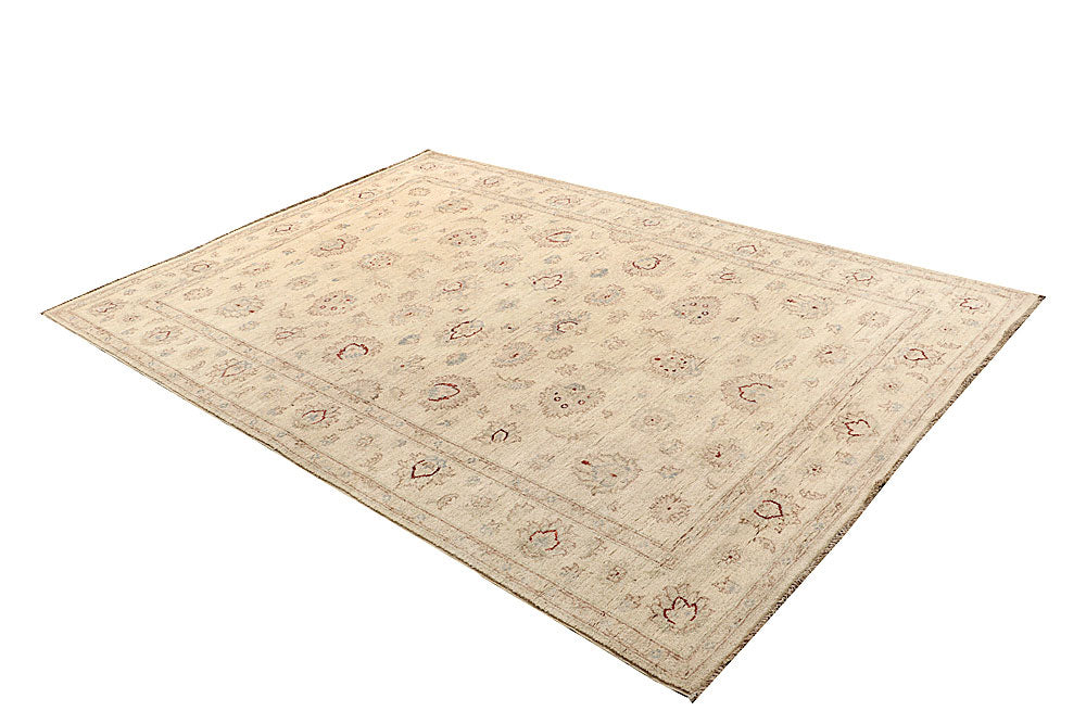 Blanched Almond Ziegler 5' 7 x 7' 11 - No. 64522 - ALRUG Rug Store