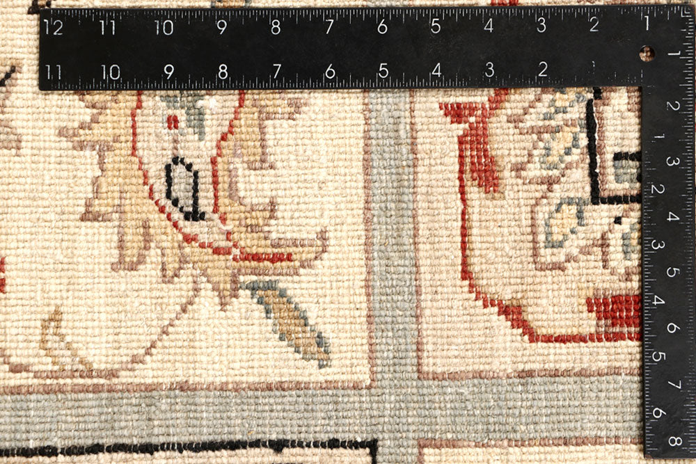 Blanched Almond Ziegler 5' 7 x 8' - No. 64523 - ALRUG Rug Store