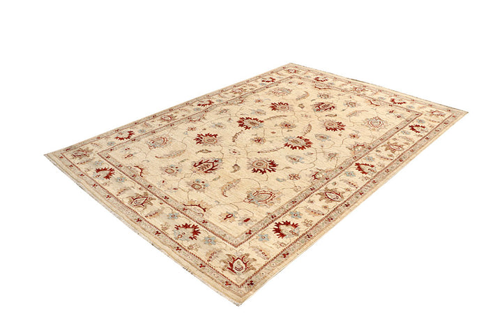 Blanched Almond Ziegler 5' 7 x 7' 10 - No. 64524 - ALRUG Rug Store