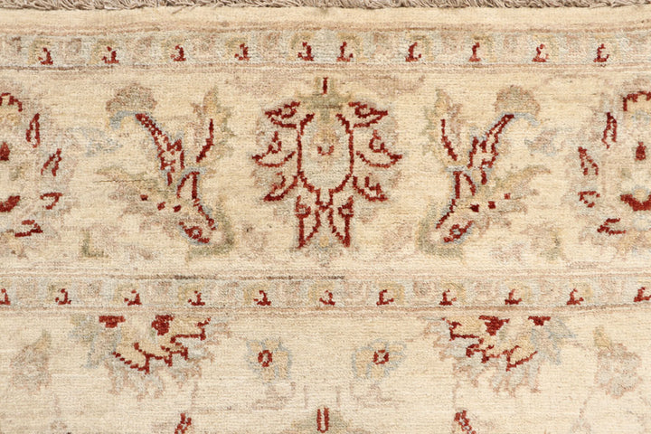 Blanched Almond Ziegler 5' 5 x 7' 9 - No. 64530 - ALRUG Rug Store