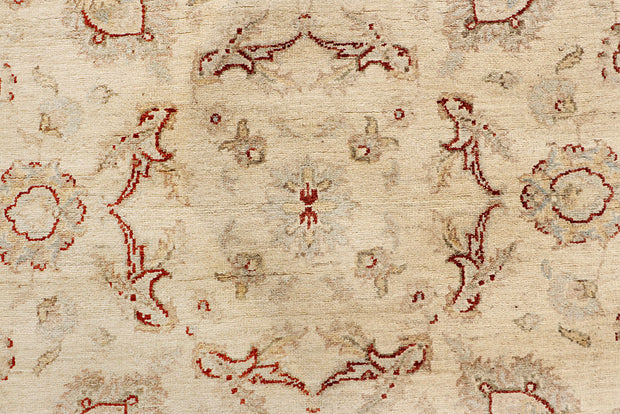 Blanched Almond Ziegler 5' 5 x 7' 9 - No. 64530 - ALRUG Rug Store