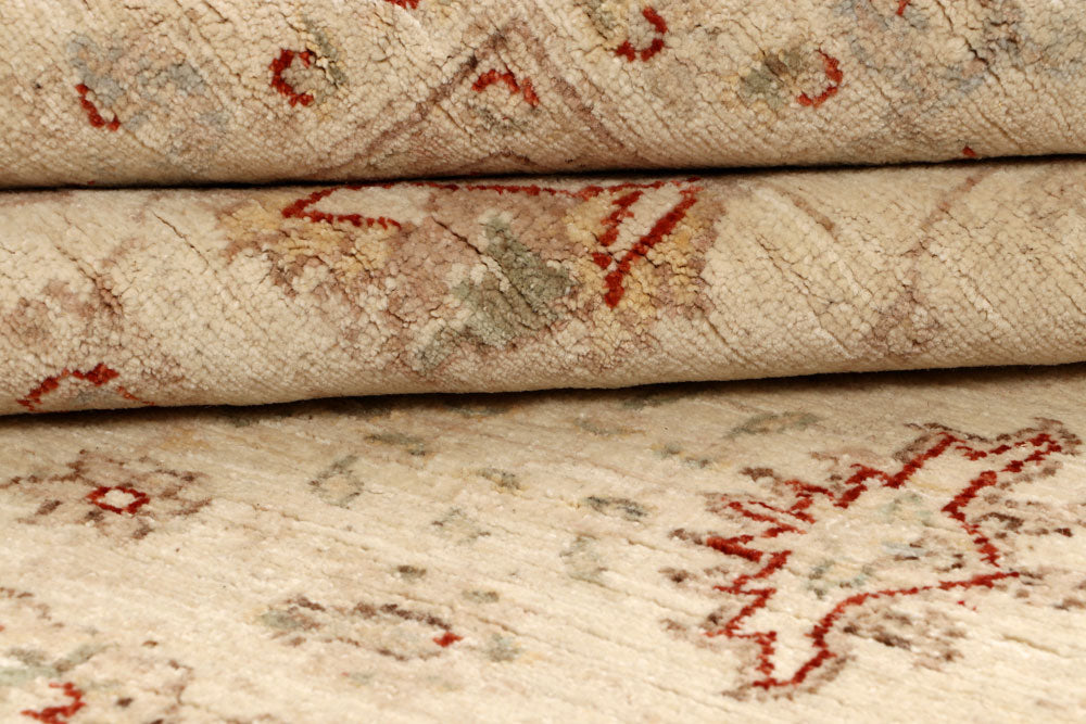 Blanched Almond Ziegler 5' 5 x 7' 5 - No. 64532 - ALRUG Rug Store