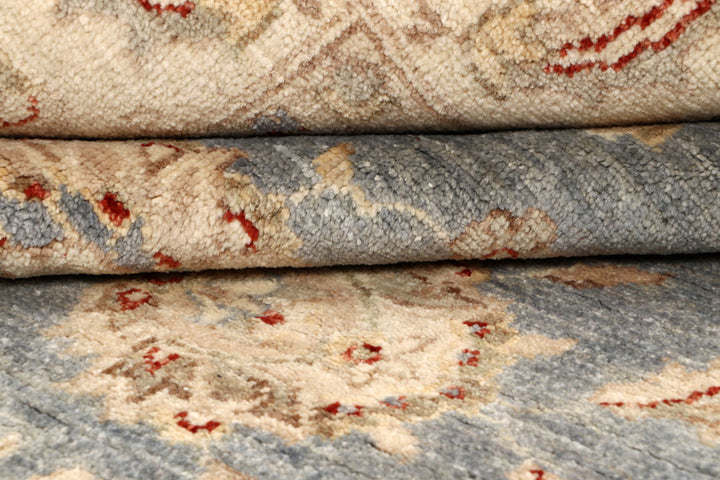 Blanched Almond Ziegler 5' 6 x 7' 9 - No. 64535 - ALRUG Rug Store