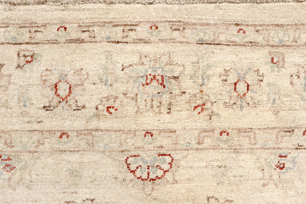 Blanched Almond Ziegler 5' 4 x 7' 9 - No. 64536 - ALRUG Rug Store