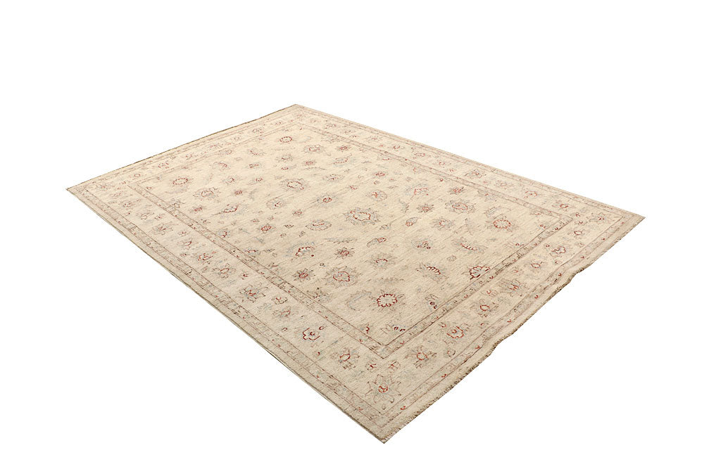 Blanched Almond Ziegler 5' 4 x 7' 9 - No. 64536 - ALRUG Rug Store