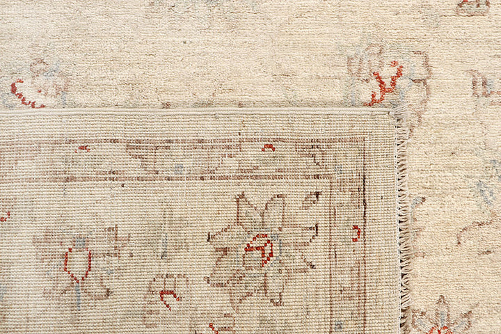 Blanched Almond Ziegler 5' 4 x 7' 9 - No. 64536 - ALRUG Rug Store