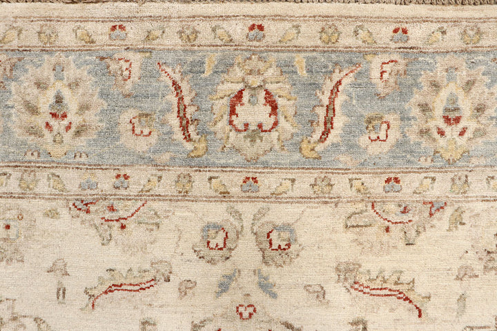Blanched Almond Ziegler 5' 7 x 7' 9 - No. 64537 - ALRUG Rug Store