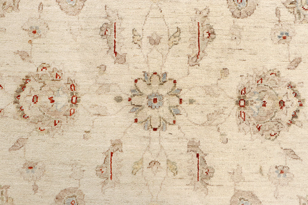 Blanched Almond Ziegler 5' 7 x 7' 9 - No. 64537 - ALRUG Rug Store