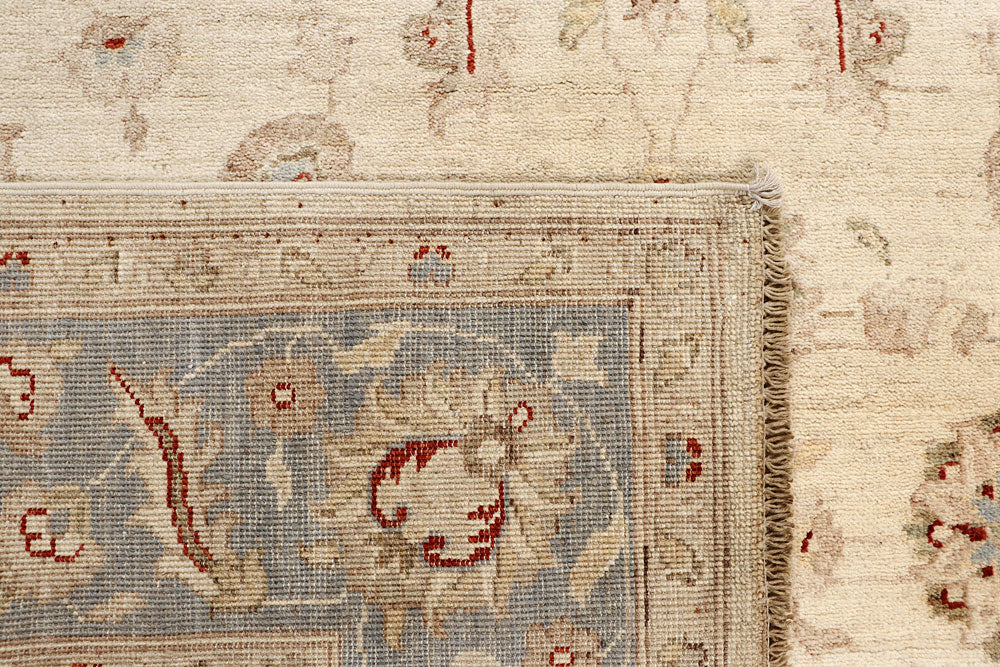 Blanched Almond Ziegler 5' 7 x 7' 9 - No. 64537 - ALRUG Rug Store