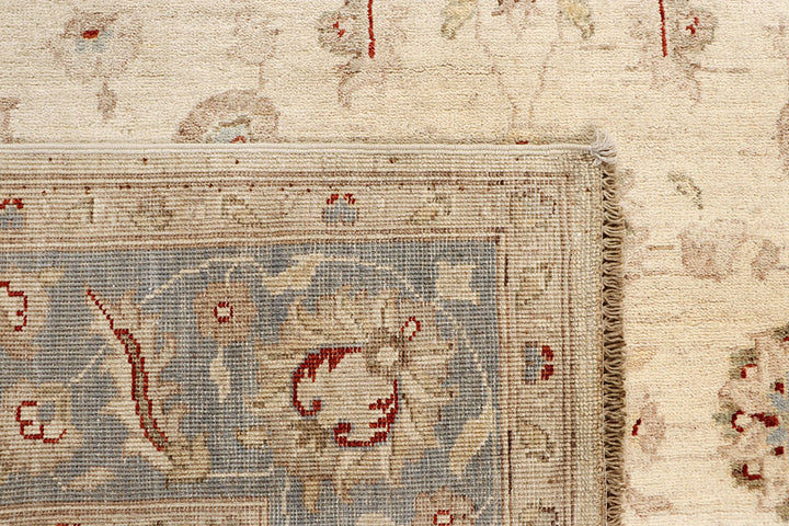 Blanched Almond Ziegler 5' 7 x 7' 9 - No. 64537 - ALRUG Rug Store