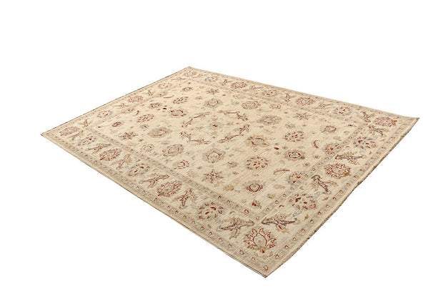 Blanched Almond Ziegler 5' 8 x 7' 10 - No. 64541 - ALRUG Rug Store