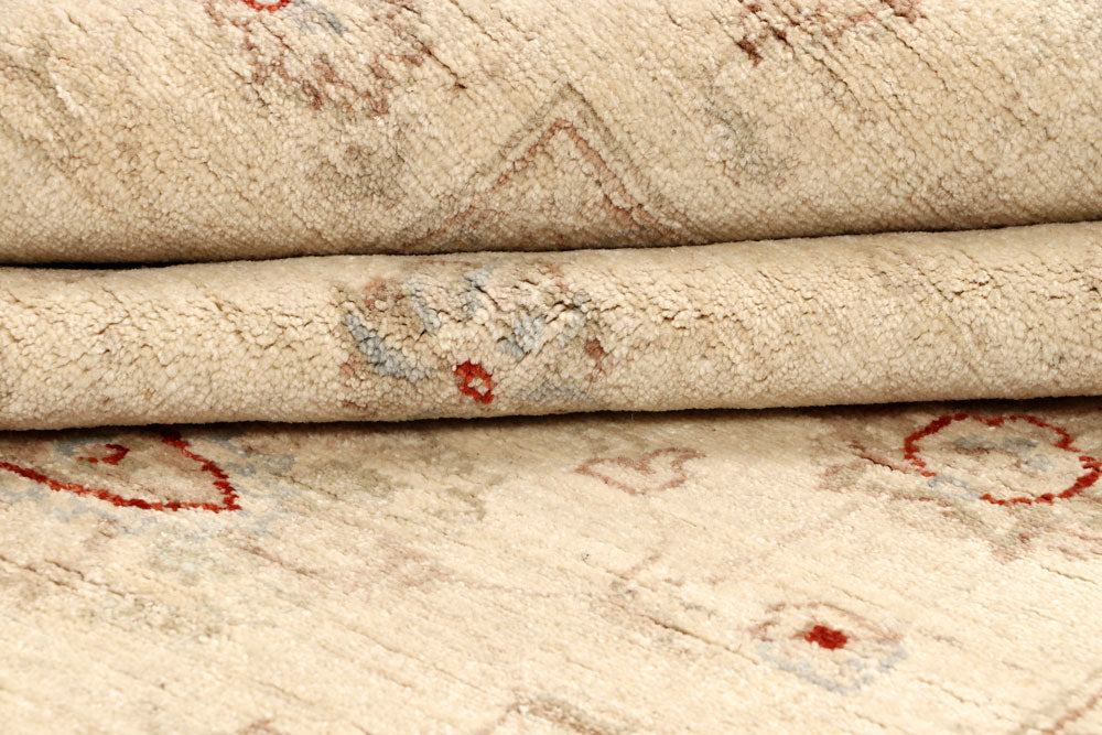 Blanched Almond Ziegler 5' 7 x 8' - No. 64543 - ALRUG Rug Store