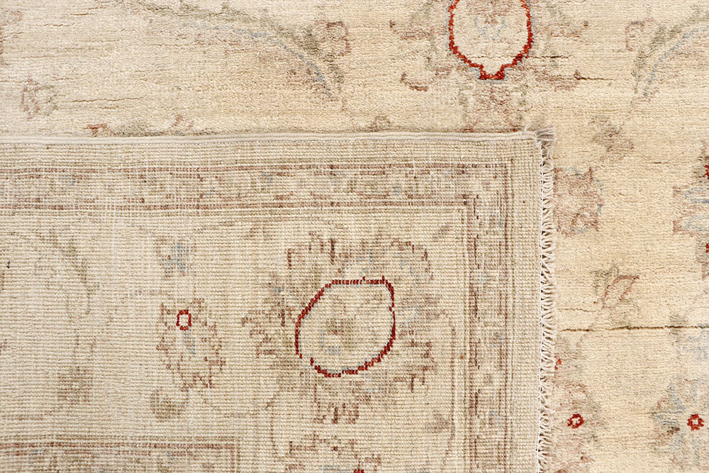 Blanched Almond Ziegler 5' 7 x 8' - No. 64543 - ALRUG Rug Store