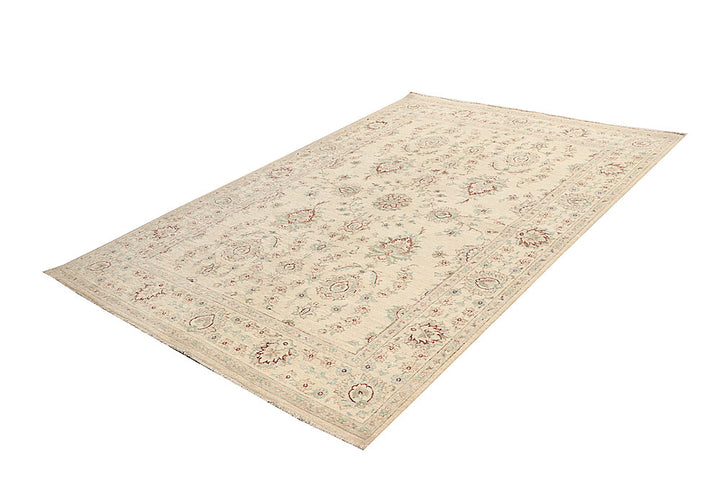 Blanched Almond Ziegler 5' 5 x 8' - No. 64546 - ALRUG Rug Store
