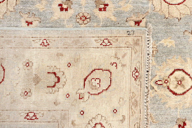 Blanched Almond Ziegler 5' 5 x 7' 8 - No. 64547 - ALRUG Rug Store