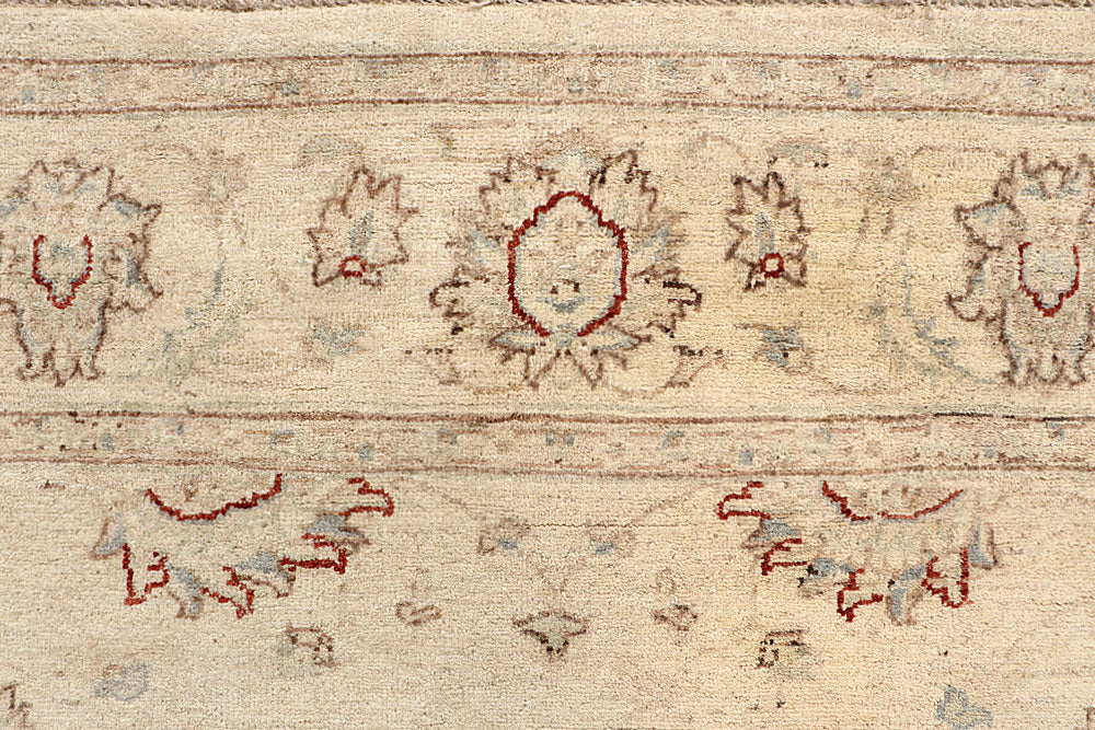 Blanched Almond Ziegler 5' 5 x 7' 9 - No. 64548 - ALRUG Rug Store