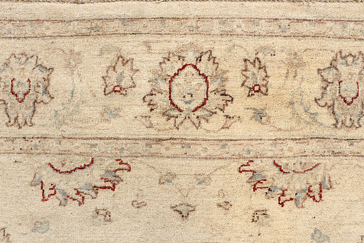 Blanched Almond Ziegler 5' 5 x 7' 9 - No. 64548 - ALRUG Rug Store