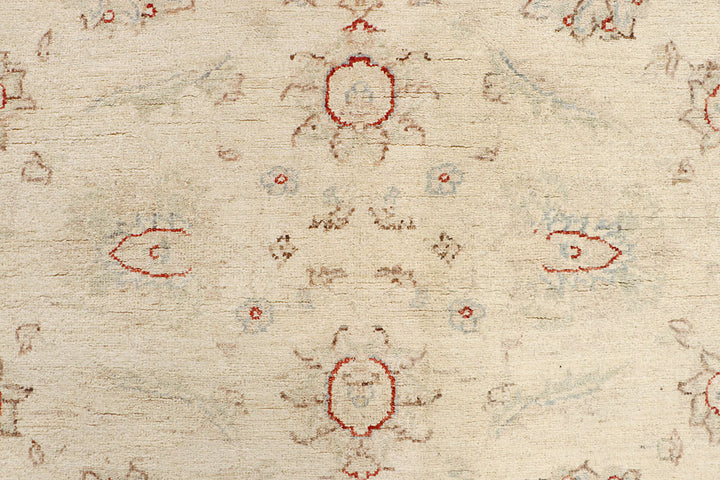 Blanched Almond Ziegler 5' 5 x 7' 9 - No. 64548 - ALRUG Rug Store