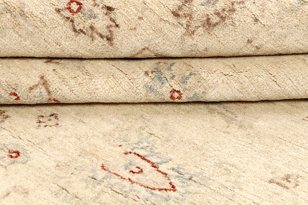 Blanched Almond Ziegler 5' 5 x 7' 9 - No. 64548 - ALRUG Rug Store