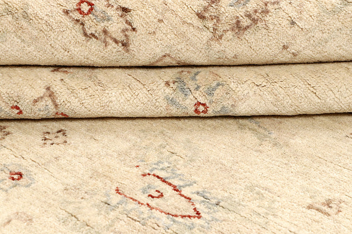 Blanched Almond Ziegler 5' 5 x 7' 9 - No. 64548 - ALRUG Rug Store