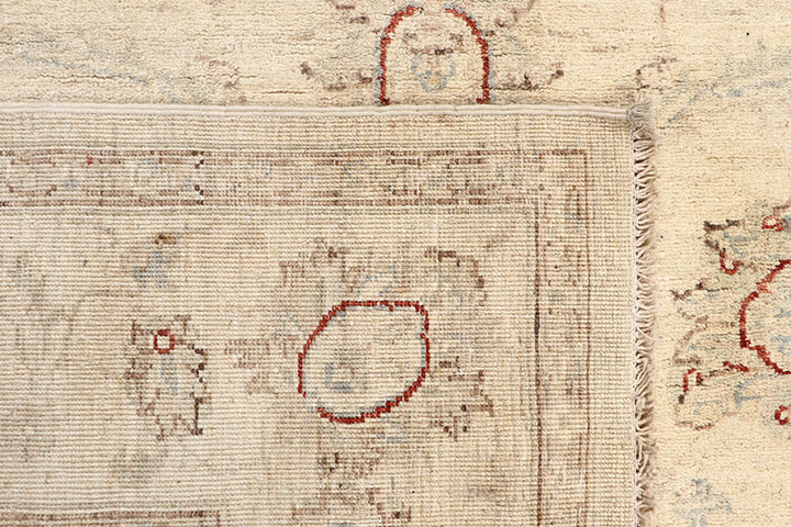 Blanched Almond Ziegler 5' 5 x 7' 9 - No. 64548 - ALRUG Rug Store