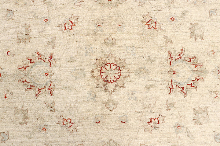 Blanched Almond Ziegler 5' 6 x 8' 1 - No. 64550 - ALRUG Rug Store