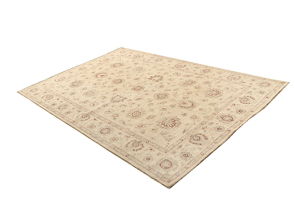 Blanched Almond Ziegler 5' 6 x 8' 1 - No. 64550 - ALRUG Rug Store