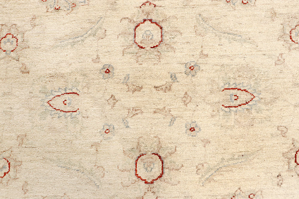 Blanched Almond Ziegler 5' 5 x 7' 10 - No. 64552 - ALRUG Rug Store