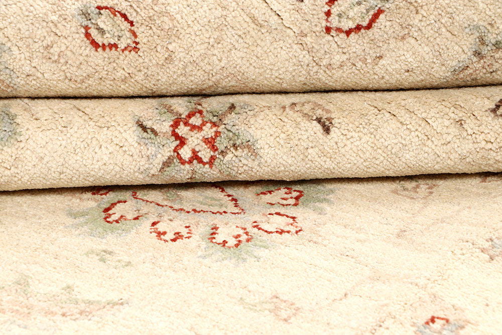 Blanched Almond Ziegler 5' 5 x 8' - No. 64555 - ALRUG Rug Store