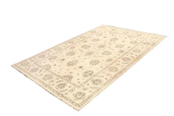 Blanched Almond Ziegler 5' 5 x 8' - No. 64555 - ALRUG Rug Store